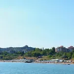 Ravda Residence Pensiune