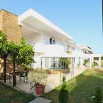 Pensiune Ravda Residence 4*