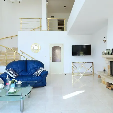 Ravda Residence Gasthuis