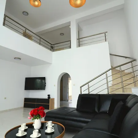 게스트하우스 Ravda Residence 라브다