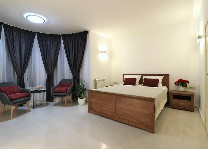 Ravda Residence Guest house